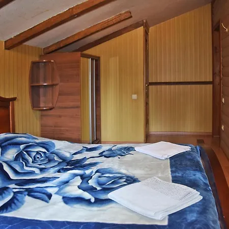 Maison d'hôtes лісова казка *